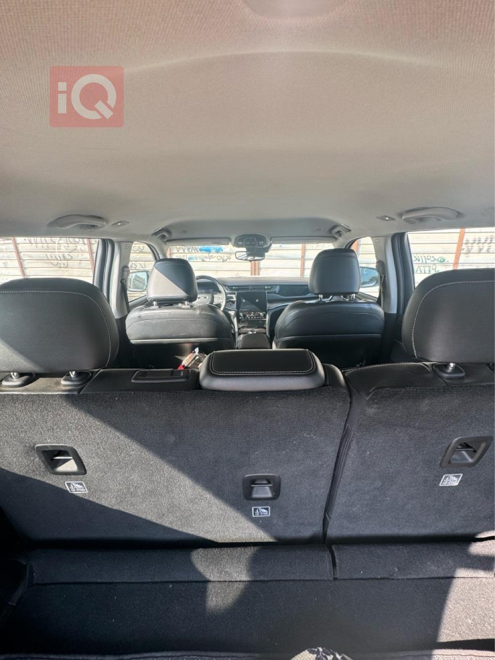 جيب جراند شيروكي